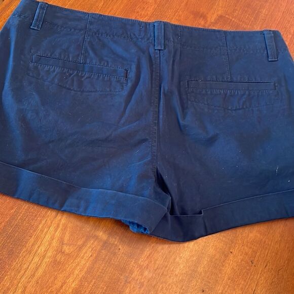 Two Pairs of Old Navy Perfect Shorts - Picture 7 of 9